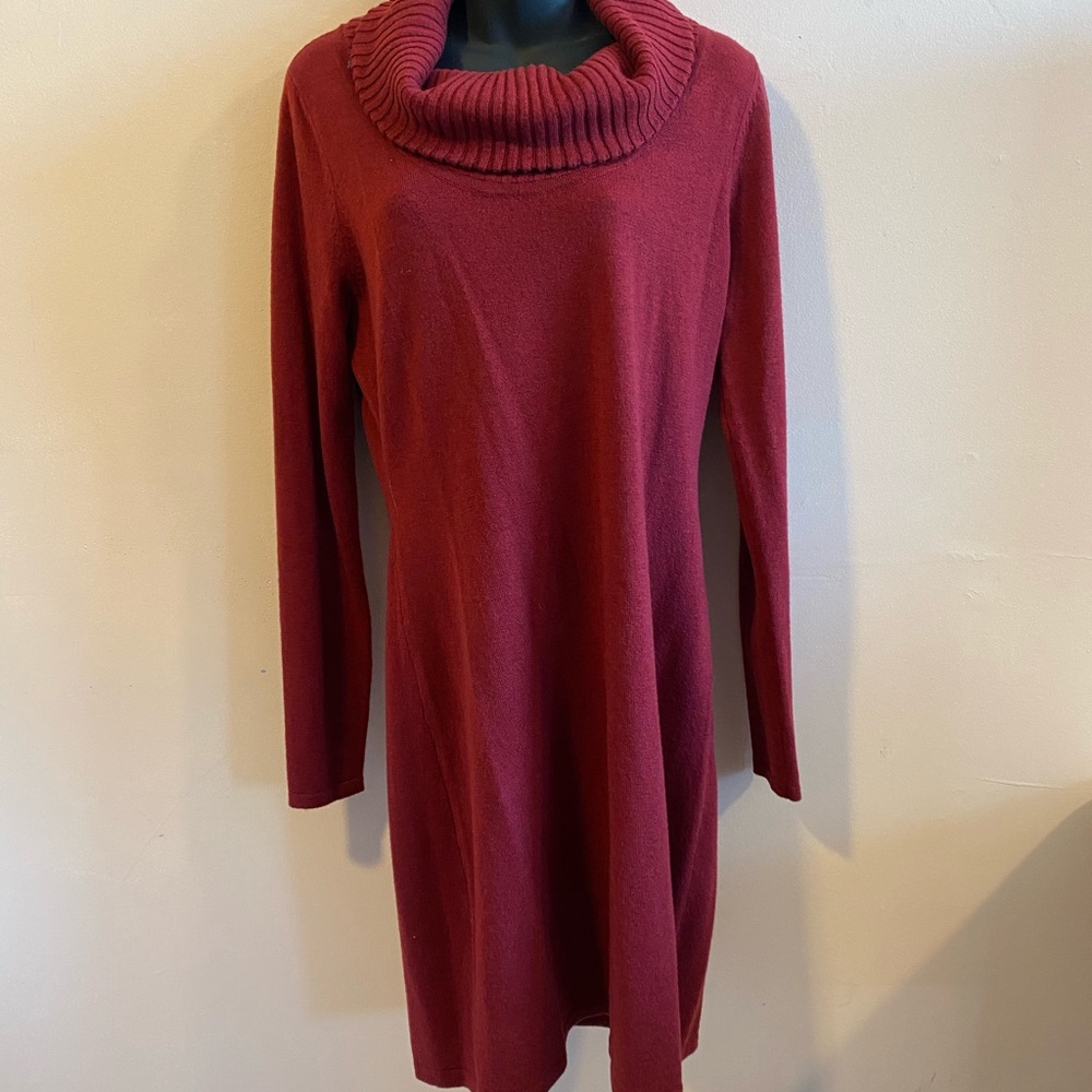 Athleta dress